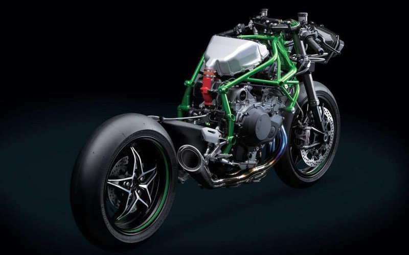 Illustration for article titled The Supercharged Kawasaki Ninja H2R Is Batshit Insane